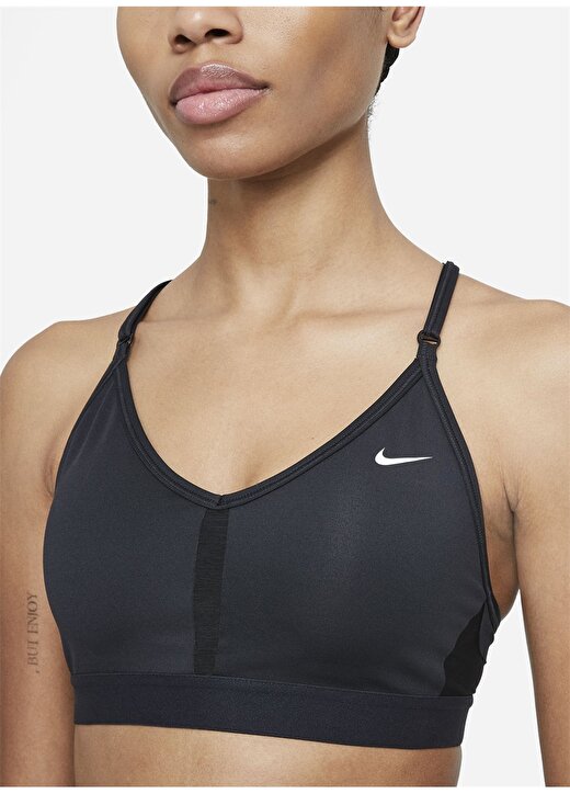 Nike CZ4456-010 O Yaka Standart Kalıp Siyah - Gri - Gümüş Kadın Sporcu Sütyeni 1