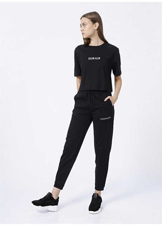 Calvin Klein 00GWS1K197PW Yuvarlak Yaka Regular Fit Düz Siyah Kadın T-Shirt 2