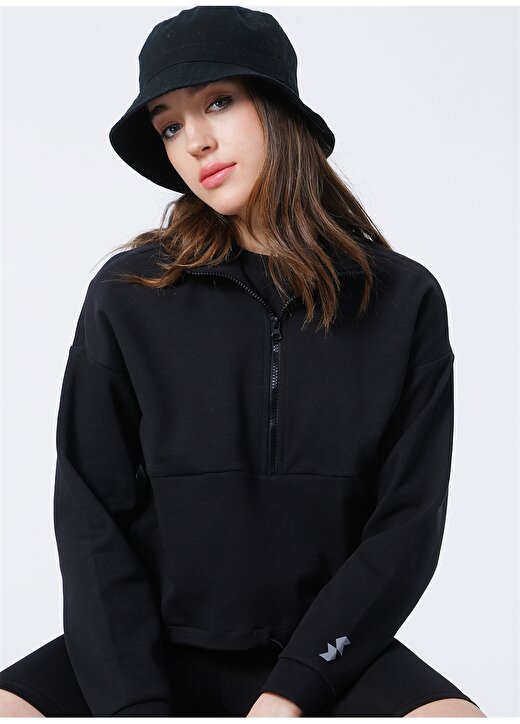 Sweaters K-FLORANSA Dik Yaka Crop Düz Siyah Kadın Sweatshirt 1