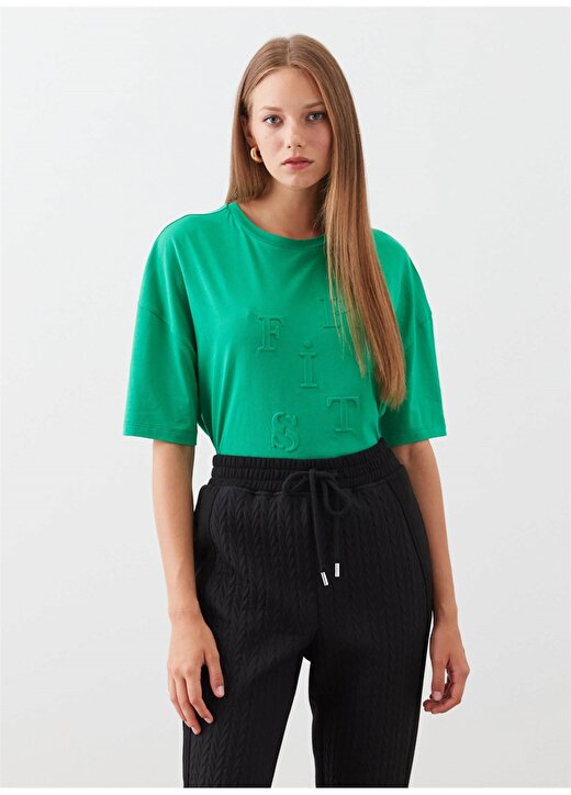 İpekyol IW6210070129070 Yuvarlak Yaka Standart Kalıp Yeşil Kadın 3D Baskılı T-Shirt 3