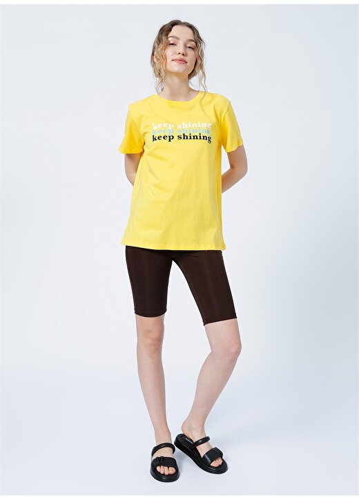 Fabrika Drama Bisiklet Yaka Basic Baskılı Sarı Kadın T-Shirt 2