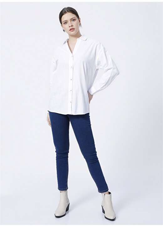 Mavi Gömlek Yaka Beyaz Kadın Gömlek M1210041-70057 2