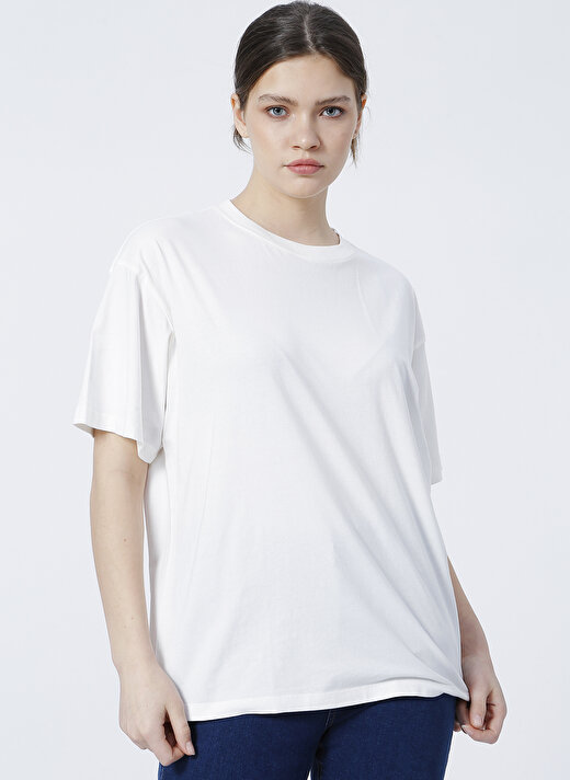 Mavi M1610317-70057 Yuvarlak Yaka  Normal Kalıp  Beyaz Kadın T-Shirt 3