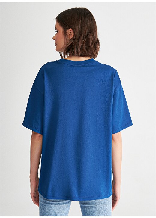 Mavi Yuvarlak Yaka Normal Kalıp Koyu Mavi Kadın T-Shirt - M1610550-70721 4