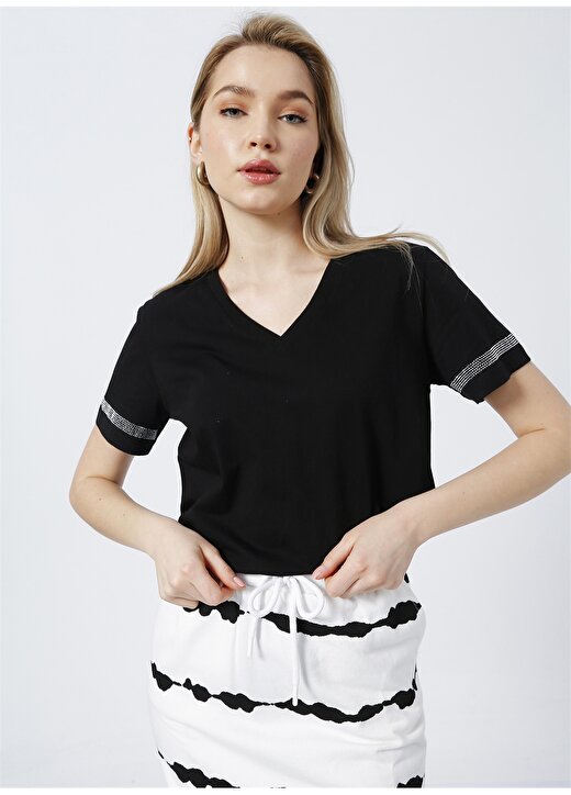 Fabrika Comfort Cm-Veran V Yaka Basic Düz Siyah Kadın T-Shirt 3