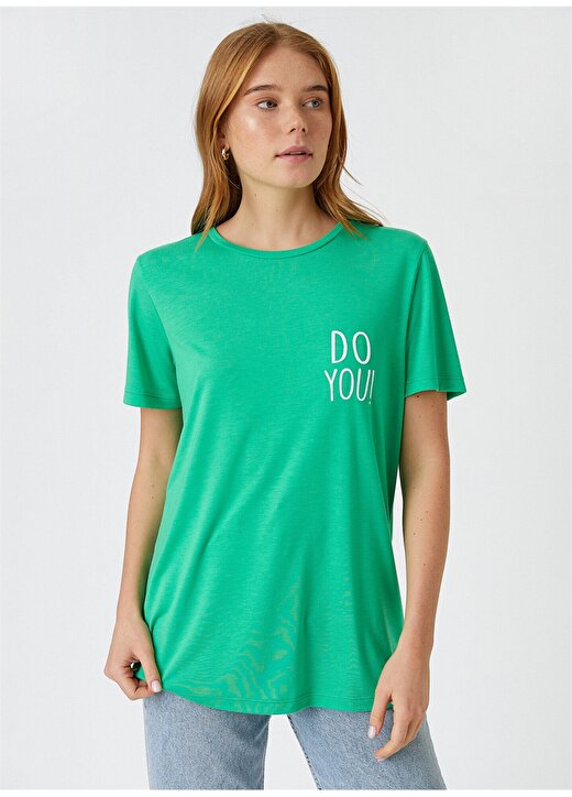 Koton 2SAK50052EK Yuvarlak Yaka Kısa Kollu Normal Kalıp Yeşil Kadın T-Shirt 3