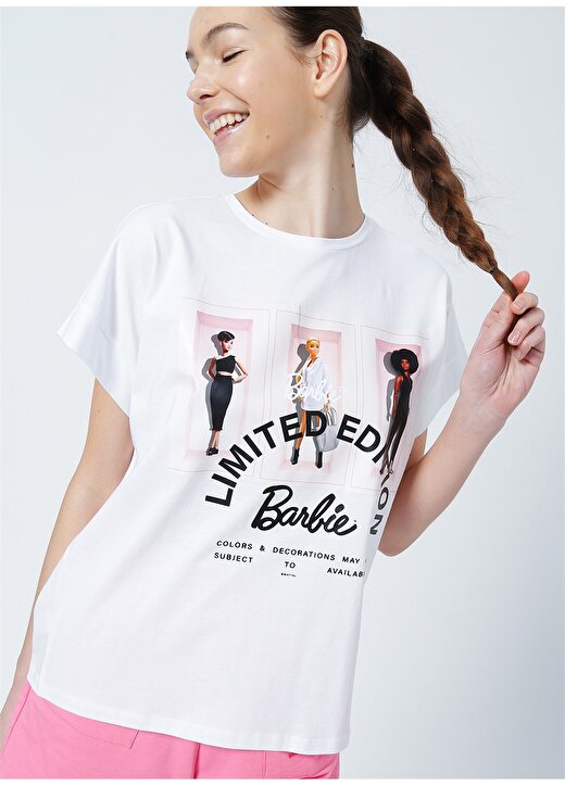 Barbie Bisiklet Yaka Baskılı Beyaz Kadın T-Shirt 22BXW-20 2