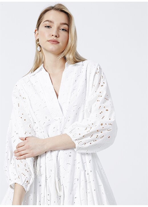 Network 1082690 Gömlek Yaka Truvakar Kol Regular Fit Güpür Beyaz Kadın Elbise 3