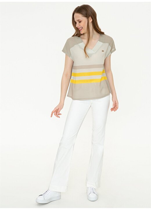 U.S. Polo Assn. Fanbe V Yaka Regular Fit Çizgili Yeşil Kadın T-Shirt 1
