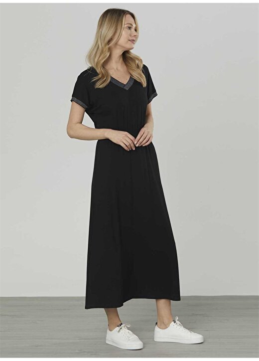 Selen V Yaka Düz Siyah Kadın Elbise - 22YSL7070 3