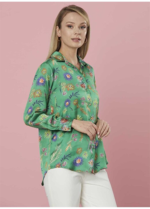Selen Gömlek Yaka Çiçek Desenli Yeşil Kadın Saten Bluz - 22YSL8288 3
