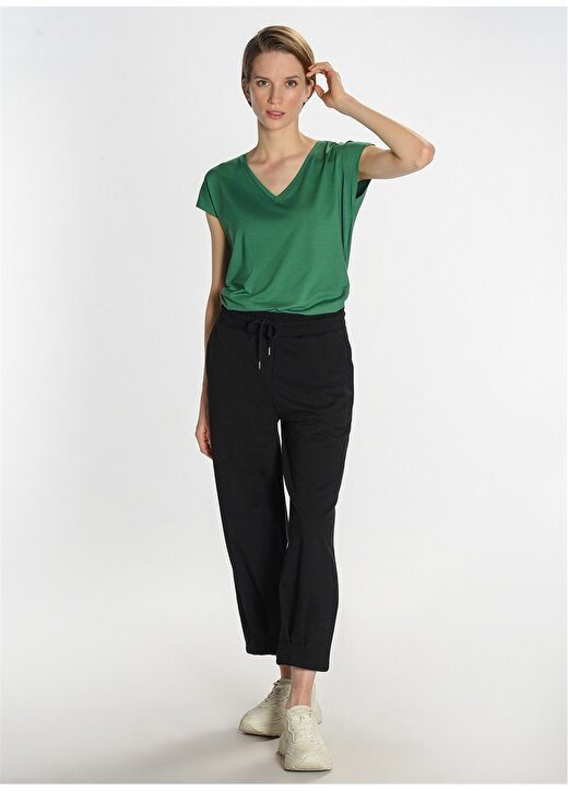 People By Fabrika PFKSS22TS0006 V Yaka Regular Fit Düz Yeşil Kadın T-Shirt 4