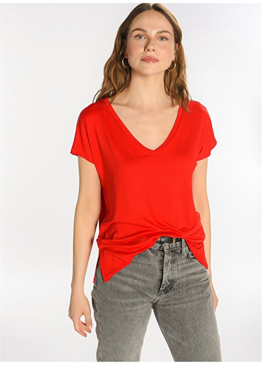 People By Fabrika PFKSS22TS0006 V Yaka Regular Fit Düz Kırmızı Kadın T-Shirt 2