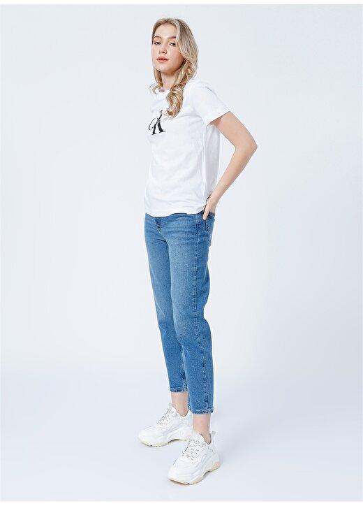 Calvin Klein Jeans Bisiklet Yaka Rahat Beyaz Kadın T-Shirt J20J219142YAF 2