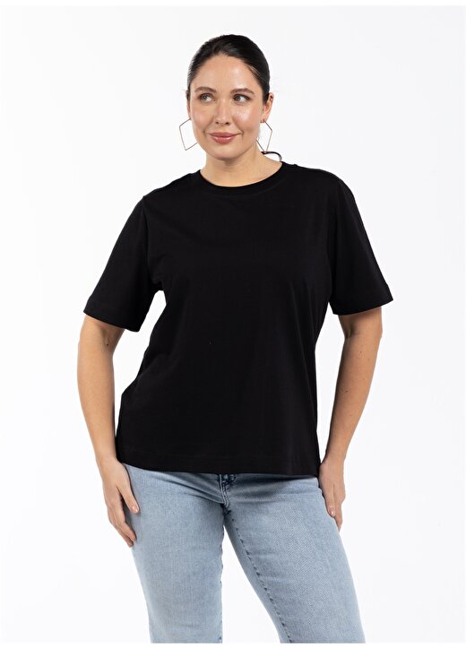 Luokk Murphy Yuvarlak Yaka Rahat Kalıp Düz Siyah Kadın T-Shirt 2
