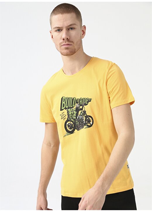 The Crow Bisiklet Yaka Baskılı Açık Sarı Unisex T-Shirt RİDER 3