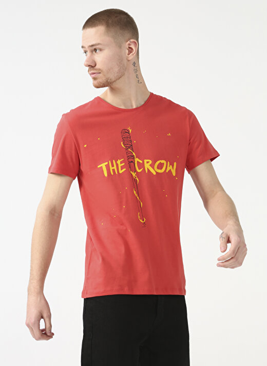 The Crow Bisiklet Yaka Baskılı Açık Kırmızı Unisex T-Shirt BAT 1