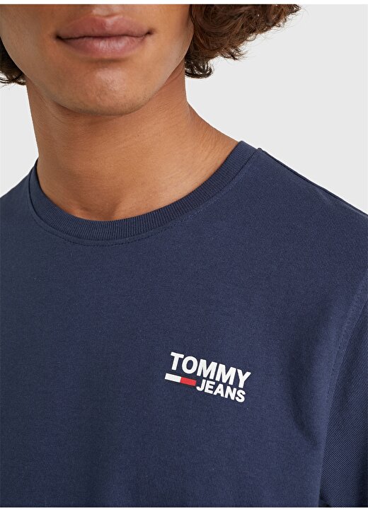 Tommy Jeans Bisiklet Yaka Düz Mavi Erkek T-Shirt DM0DM09588-C87_TJM REGULAR CORP 2
