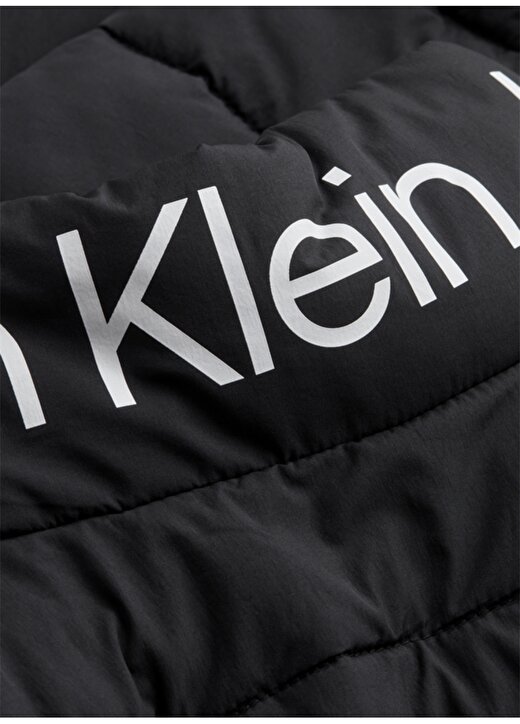 Calvin Klein Jeans Dik Yaka Normal Kalıp Siyah Kadın Mont J20J219012BEH 3