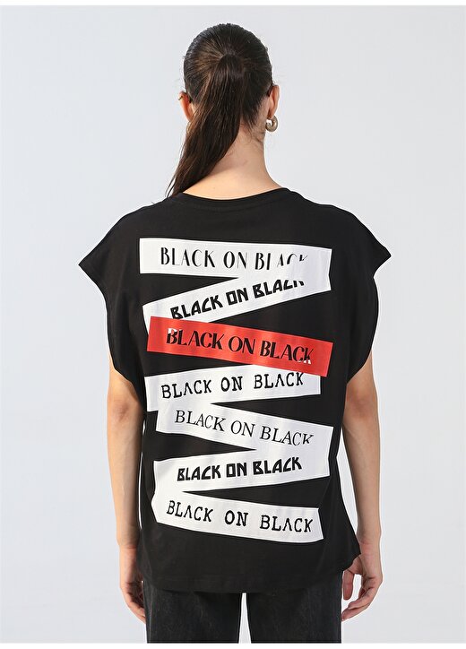 Black On Black Bisiklet Yaka Baskılı Siyah Kadın T-Shirt K-FABI 4