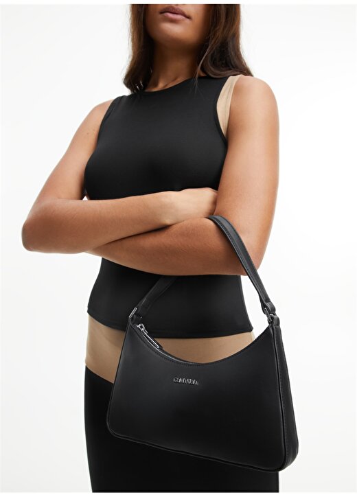 Calvin Klein Polyester Siyah Kadın Omuz Çantası K60K609613BAX 4