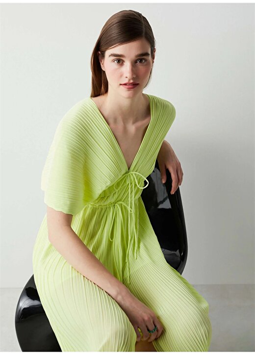 İpekyol V Yaka Uzun Yeşil Kadın Elbise IS1220002477CB6 3