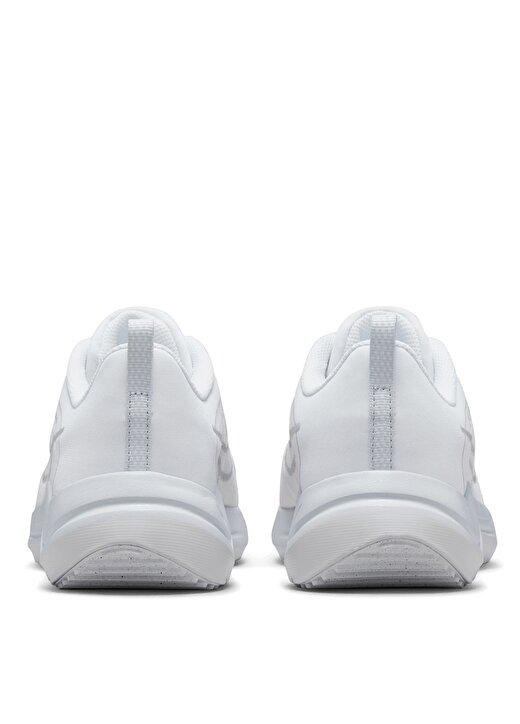 Nike Beyaz Kadın Kosu Ayakkabisi DD9294 100 W NIKE DOWNSHIFTER 12 4
