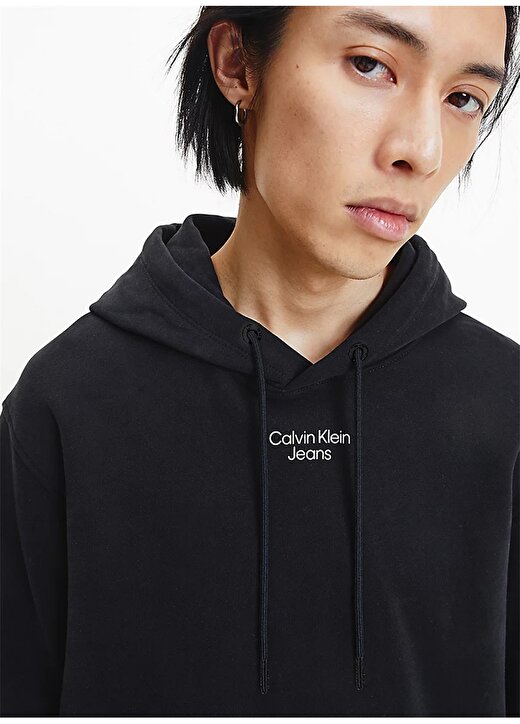 Calvin Klein Jeans Siyah Erkek Kapüşonlu Baskılı Sweatshirt J30J320604-BEH_STACKED LOGO HOODIE 3