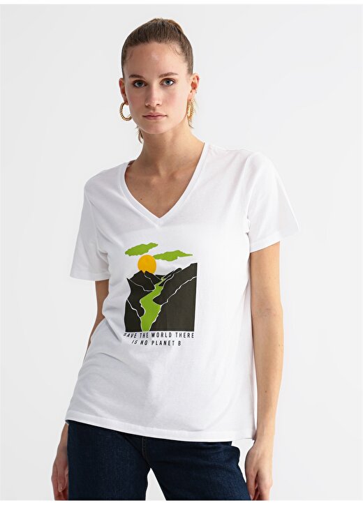Fabrika V Yaka Baskılı Beyaz Kadın T-Shirt NIENTE 3