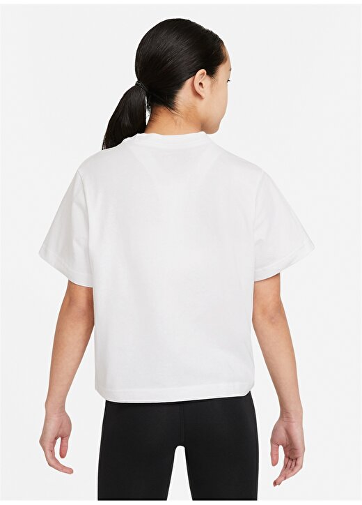 Nike Çocuk Beyaz Bisiklet Yaka T-Shirt DH5750-100 G NSW TEE ESSNTL SS BOXY 4