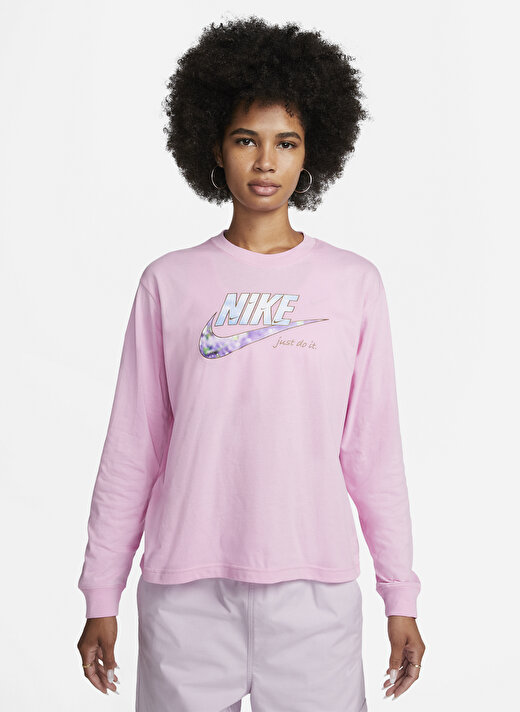 Nike Bisiklet Yaka Baskılı Kırmızı - Pembe Kadın T-Shirt DV9945-640 W NSW TEE OC 1 LS BOXY 2