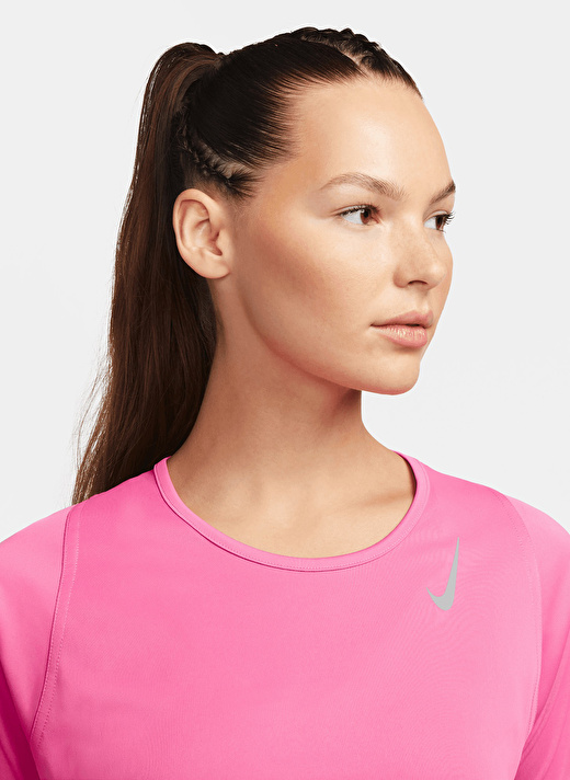 Nike Bisiklet Yaka Düz Kırmızı - Pembe Kadın T-Shirt DD5927-684 W NK DF RACE TOP SS 2