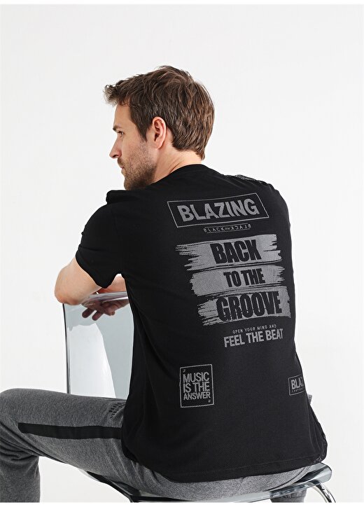 Black On Black Bisiklet Yaka Baskılı Siyah Erkek T-Shirt E-NAOKI 1
