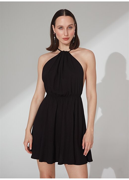 Fabrika Dik Yaka Düz Siyah Mini Kadın Elbise LAFTER 2
