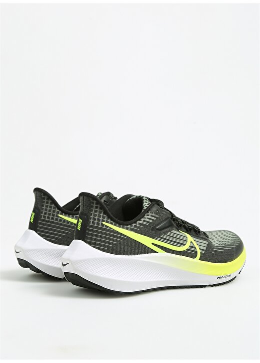 Nike Siyah - Gri - Gümüş Erkek Çocuk Yürüyüş Ayakkabısı DM4015-002 NIKE AIR ZOOM PEGASUS 39 3
