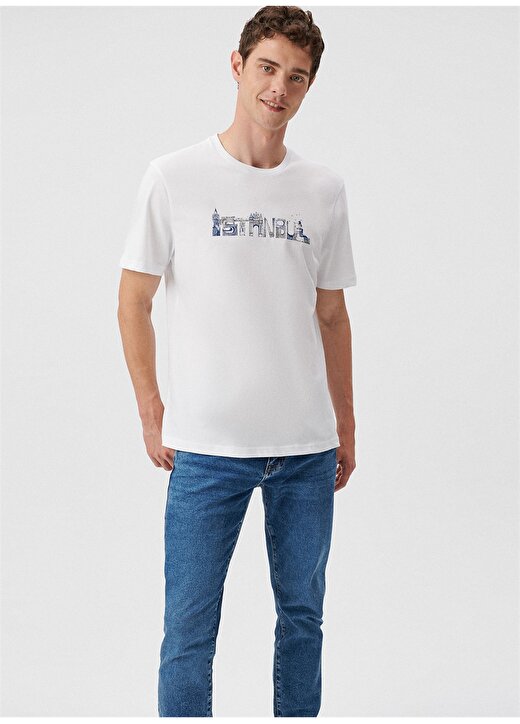 Mavi Bisiklet Yaka Baskılı Beyaz Erkek T-Shirt M0611432-620_İSTANBUL BASKILI TİŞÖR 1