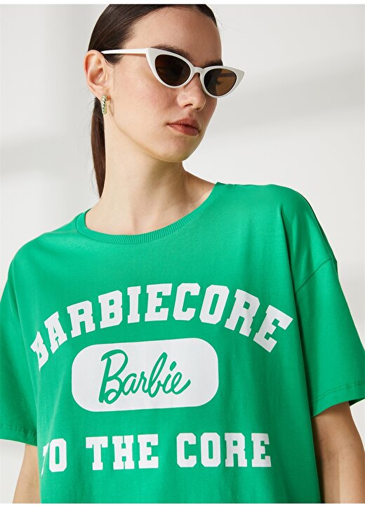 Barbie Yeşil Kadın Bisiklet Yaka Oversize Baskılı T-Shirt 23KB-18 4