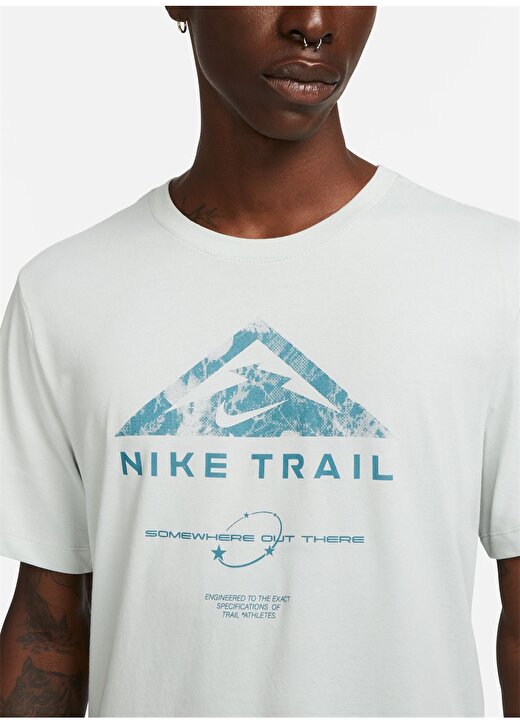 Nike Bisiklet Yaka Baskılı Beyaz Erkek T-Shirt DZ2727-034 M NK DF TEE RUN TRAIL 3
