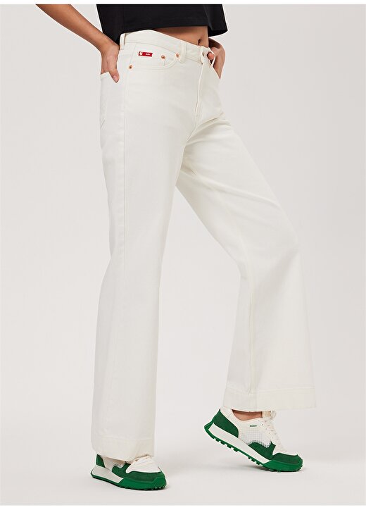 Lee Cooper SANDY WHITE Yüksek Bel Geniş Paça Straight Fit Kadın Beyaz Denim Pantolon 232 LCF 121021 3