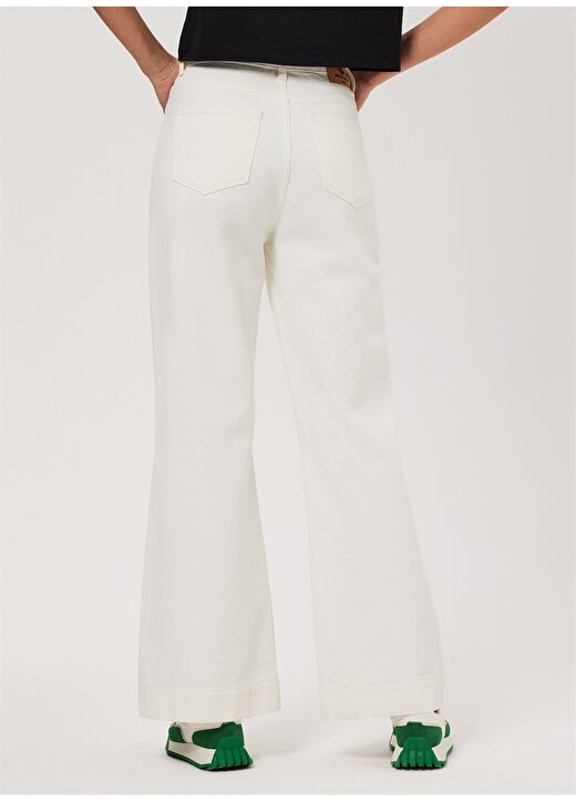 Lee Cooper SANDY WHITE Yüksek Bel Geniş Paça Straight Fit Kadın Beyaz Denim Pantolon 232 LCF 121021 4