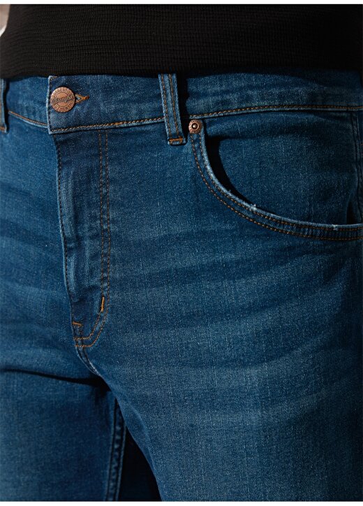 Wrangler Greensboro Jean Pantolon Erkek Düşük Bel Straight Denim Pantolon W15Q009XT 4