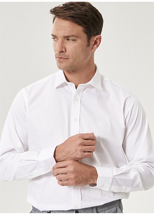 Beymen Business Regular Fit Klasik Yaka Düz Beyaz Erkek Gömlek 4B2000000013 2