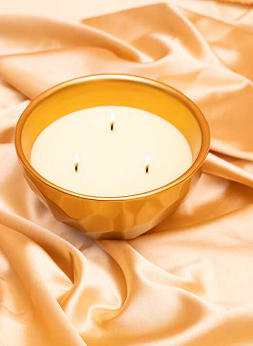 Maison Monson Toi Gold Luxury Candle Spicy Kokulu Mum 4