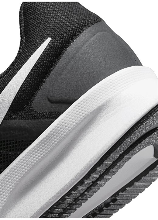 Nike Siyah - Gri - Gümüş Kadın Koşu Ayakkabısı DR2698-002 W NIKE RUN SWIFT 3 4