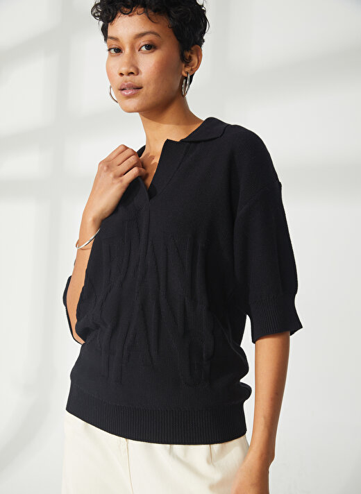 Armani Exchange Polo Yaka Düz Siyah Kadın T-Shirt 3RYM1E 1