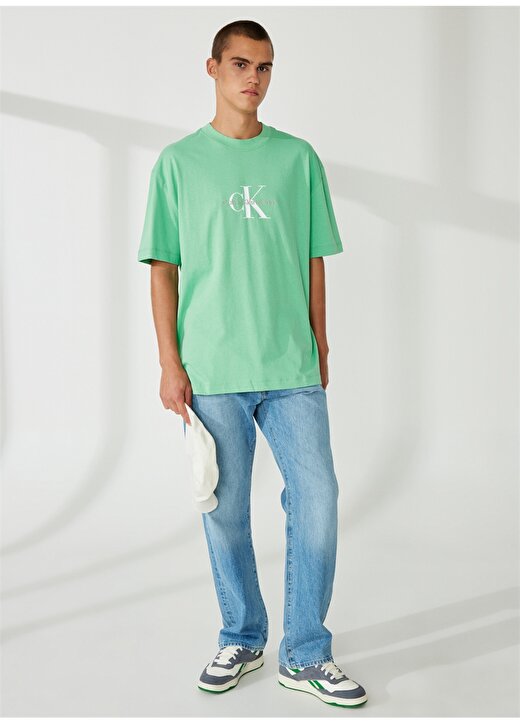 Calvin Klein Jeans Bisiklet Yaka Baskılı Yeşil Erkek T-Shirt J30J323307L1C 2