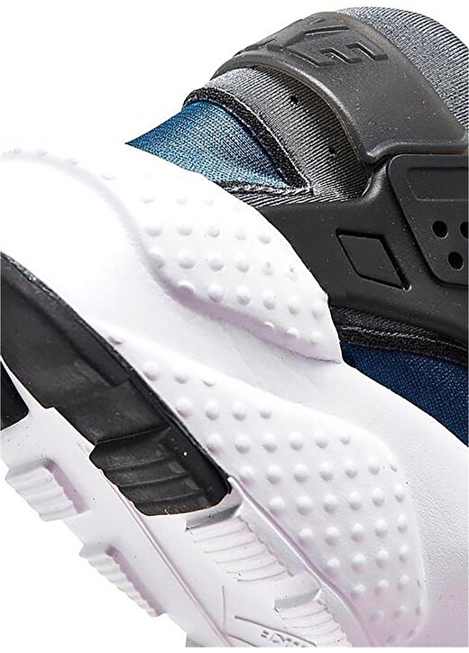 Nike Siyah Erkek Çocuk Yürüyüş Ayakkabısı FB8030-001 NIKE HUARACHE RUN GS 3