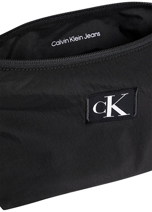 Calvin Klein Siyah Kadın 15,5X26x10 Çapraz Çanta K60K610856 3