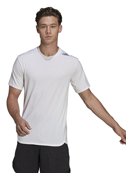 adidas Beyaz Erkek Yuvarlak Yaka Regular Fit T-Shirt HA6363-M D4T TEE           WHI 1