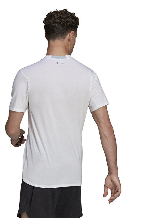 adidas Beyaz Erkek Yuvarlak Yaka Regular Fit T-Shirt HA6363-M D4T TEE           WHI 2